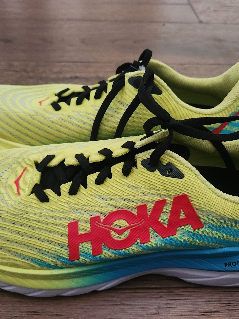 W-Mach 5 HOKA Yellow Running Shoe - Picture 4 of 4